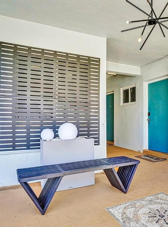 Walk To Dania Beach Christmas Getaway Pool Экстерьер фото